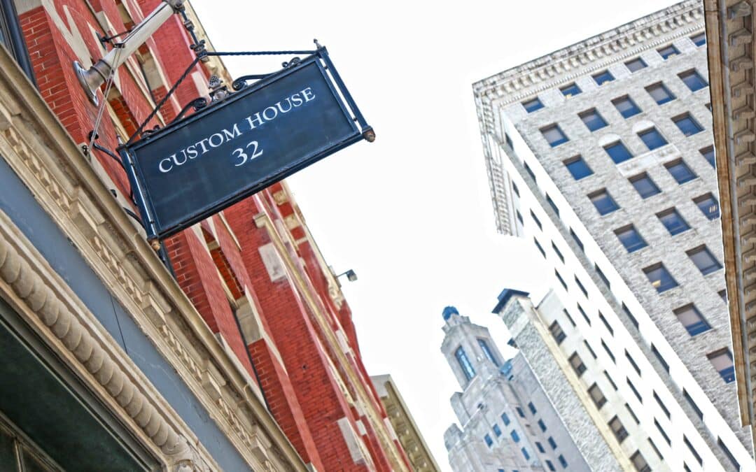 Custom House Apartments
