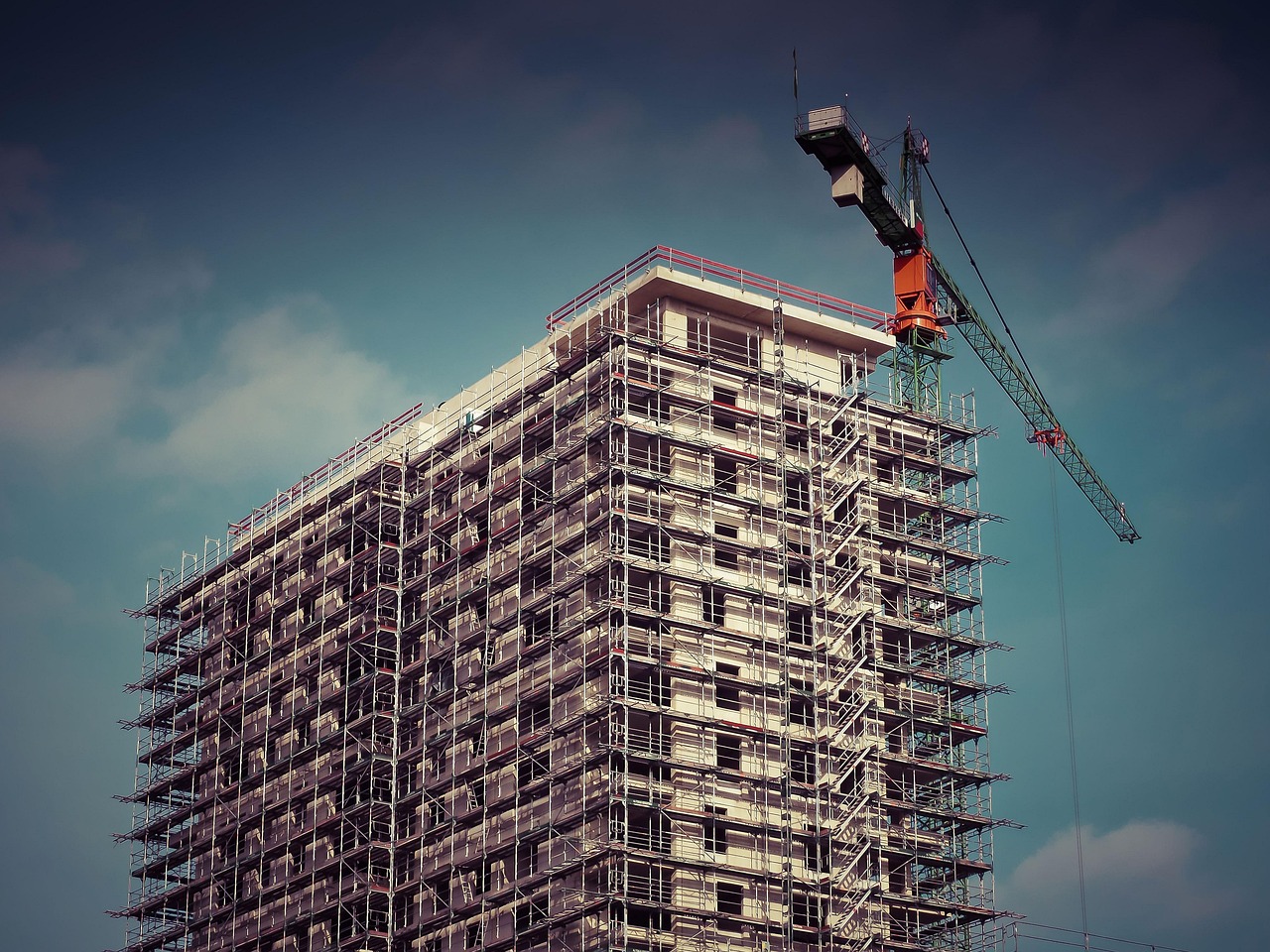 building, to build, framework, construction site, architecture, construction work, housebuilding, construction cranes, shell, construction crane, work, real estate, scaffolding, housing, city, urban, construction site, construction site, real estate, real estate, real estate, real estate, real estate, scaffolding commercial builders