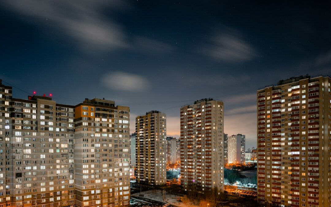 Occupied Renovation Contractors: Challenges & How to Navigate Them