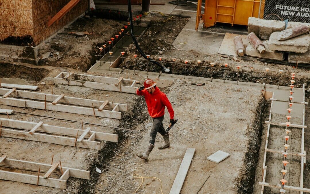 What Is a Contractor? | 10 Essential Traits to Consider Before You Hire